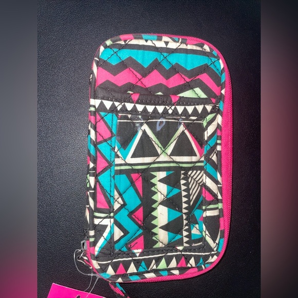 Pink Quilted Wristlet Lily Reese Geo Pattern - Picture 2 of 7